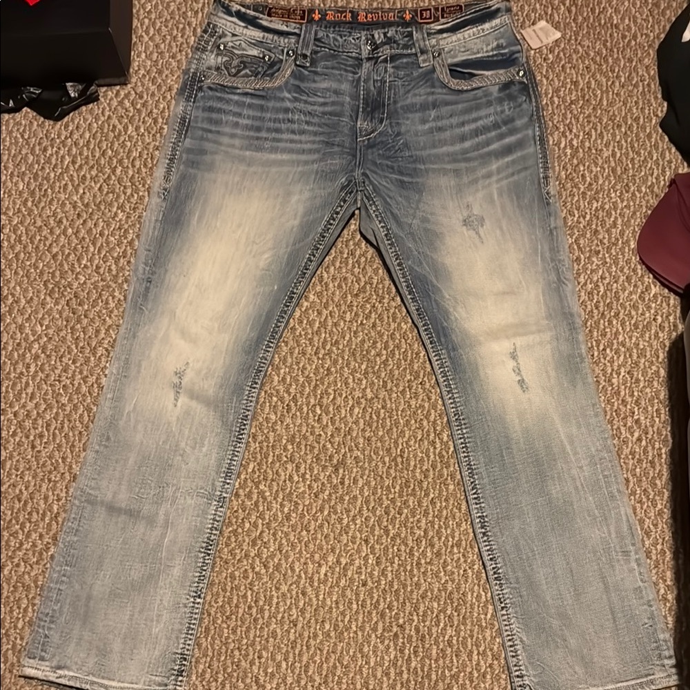 Rock Revival Ignacio Straight Size: 38W/33L/19Inseem